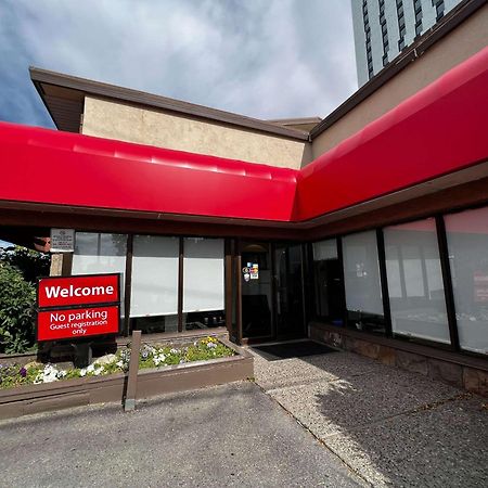 Econo Lodge Motel Village YYC Exterior foto